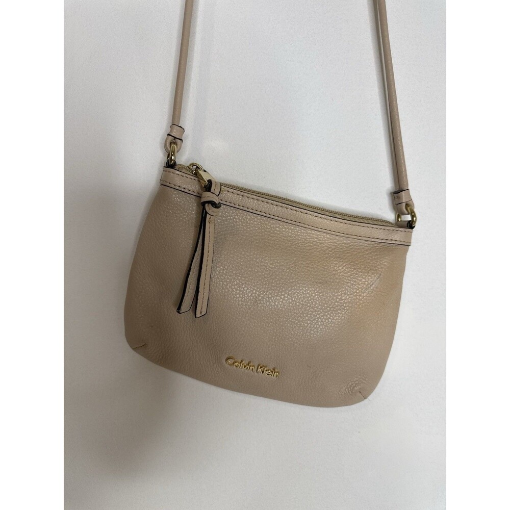 Calvin Klein Beige Taupe Pebbled Crossbody Bag Small Zip Top Shoulder Purse